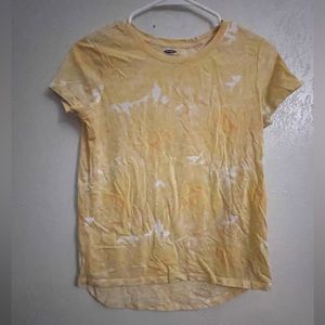 Yellow tie die shirt